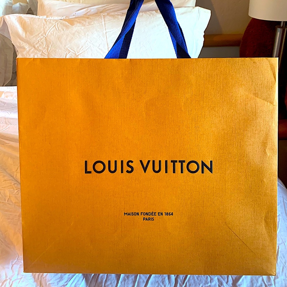 LV shopping bag